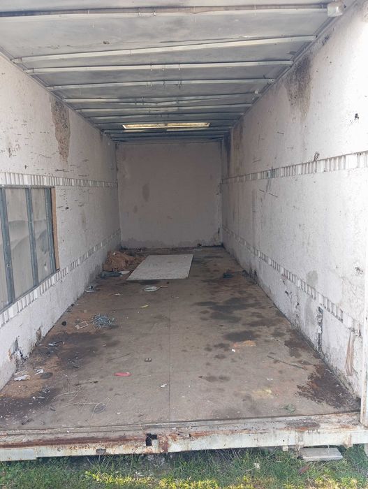 Продавам Фургон от камион 7.20 м.