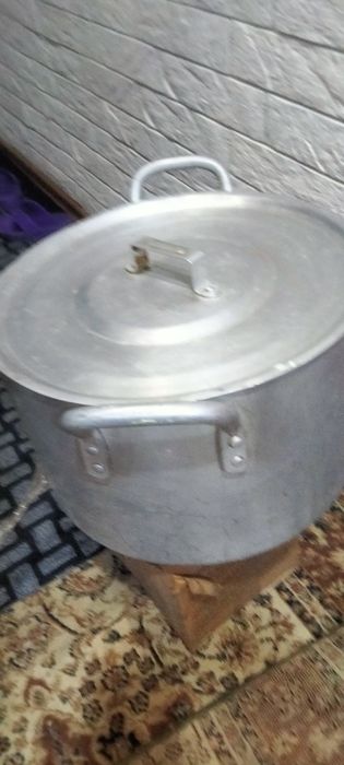 Продам срочно каструлю