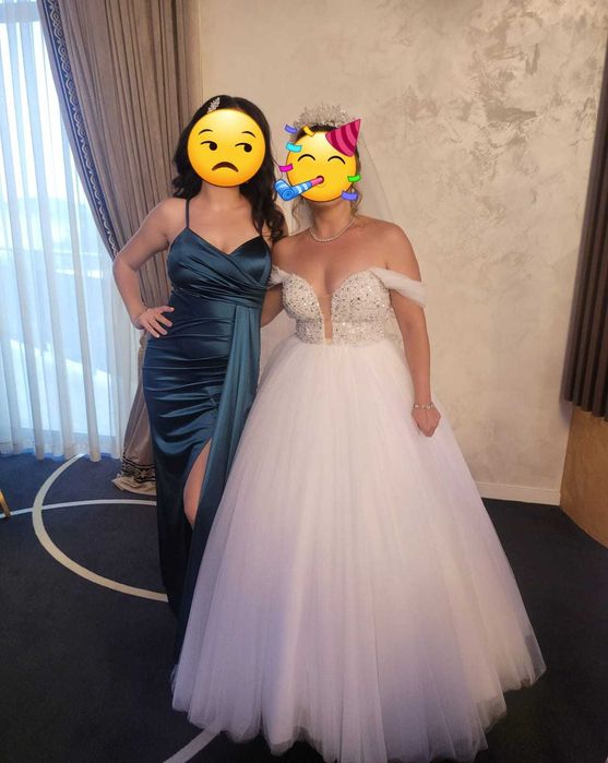 Rochie de mireasa tip printesa + voal