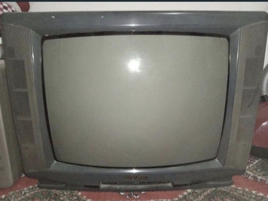 Телевизор сотилади