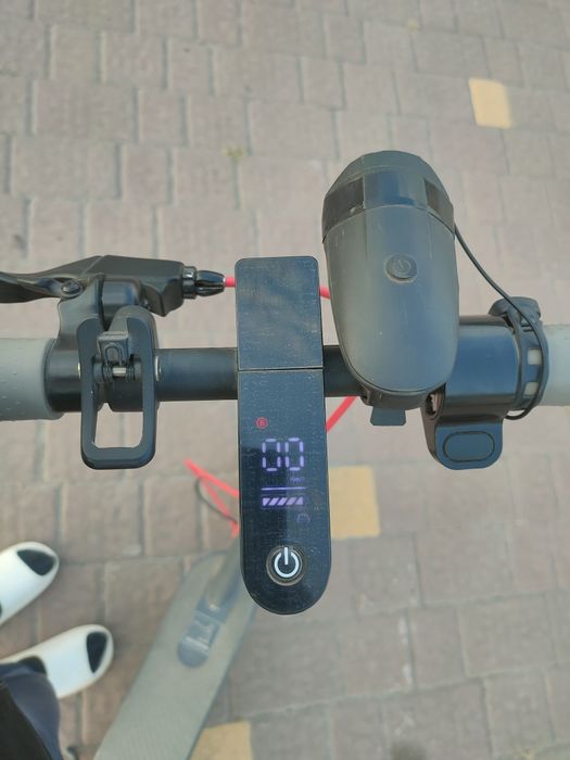 Электро самокат AOVOPRO ES80