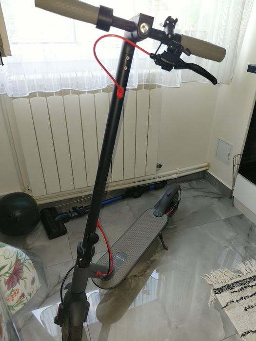 Trotineta electrica in stare foarete buna, viteza maxima  31km/h
