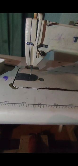 Промышленный швейный машина