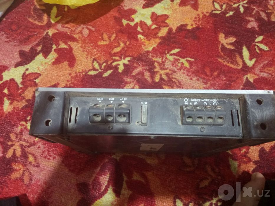Усилитель мошинада куйиладиган сотилади mystery model,m2.80 ишлаши зур
