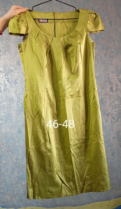 Платье продам б/у