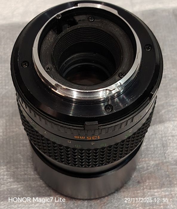 Obiectiv Minolta 135mm f2. 8 + adaptor Sony nex