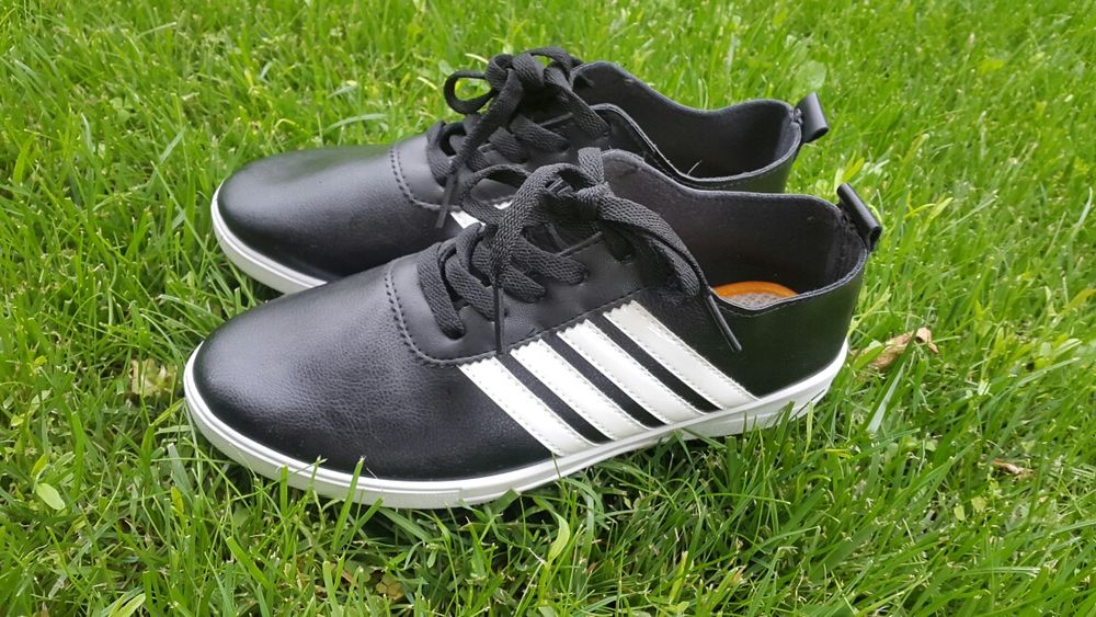 Маратонки номер 36