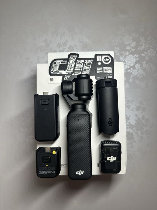 Продам DJI Osmo Pocket 3 Creator Combo