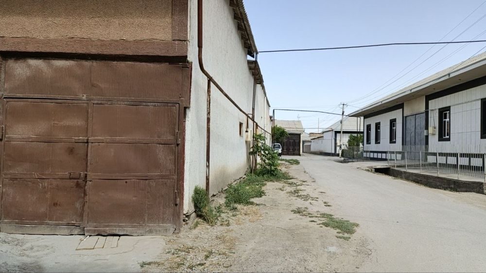 Hovli sotiladi 6 sotix