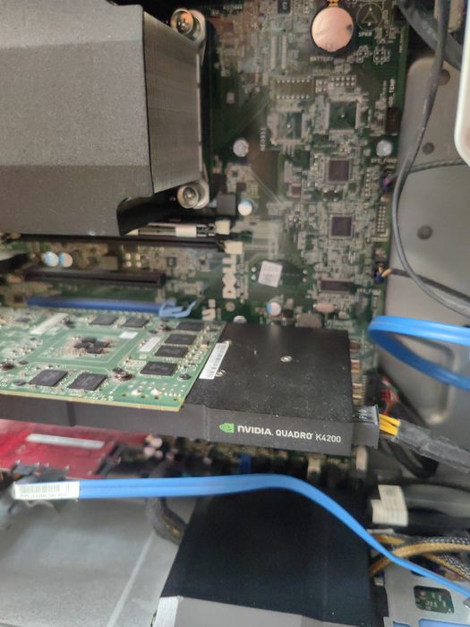 PC Gaming Workstation T3600 Xeon E5-2640 3.0 GHz,32GB RAM, Nvidia Quad