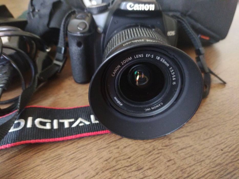 Фотоапарат Canon 450d 7700 кадъра