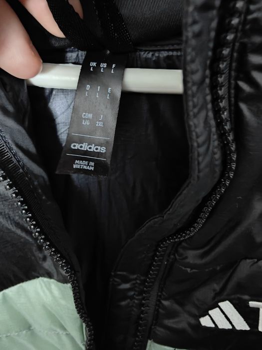 Adidas terrex techrock ip1479 geaca puf gluga iarna jacheta