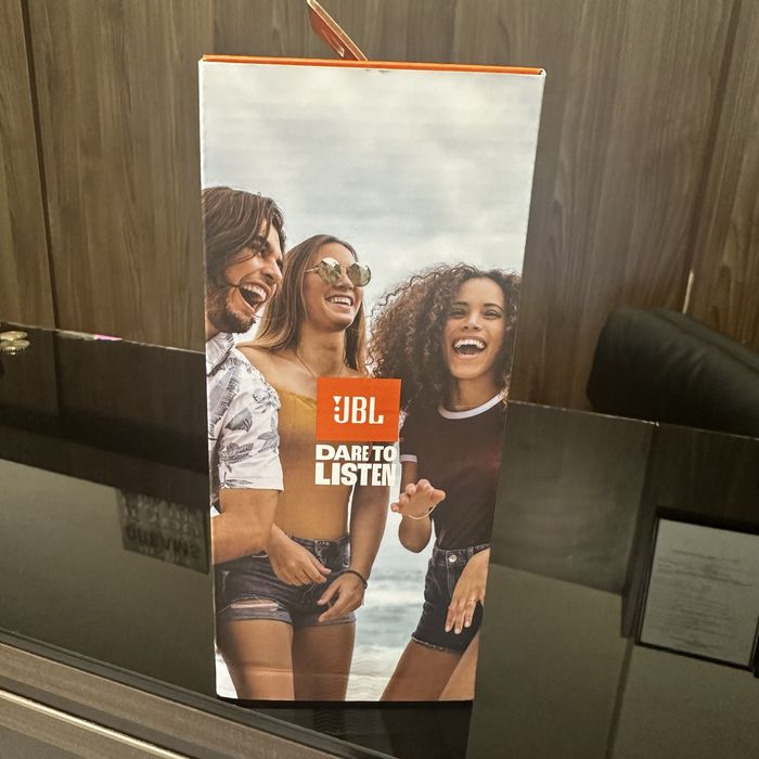 Нов! 2г Гаранция! JBL Flip 7 - Водоустойчив bluetooth спийкър (черен)