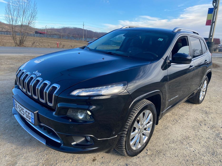 Jeep Cherokee Overland 4x4 automat 128000km full full