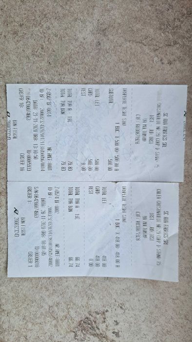 Draperii folosite, dar impecabile