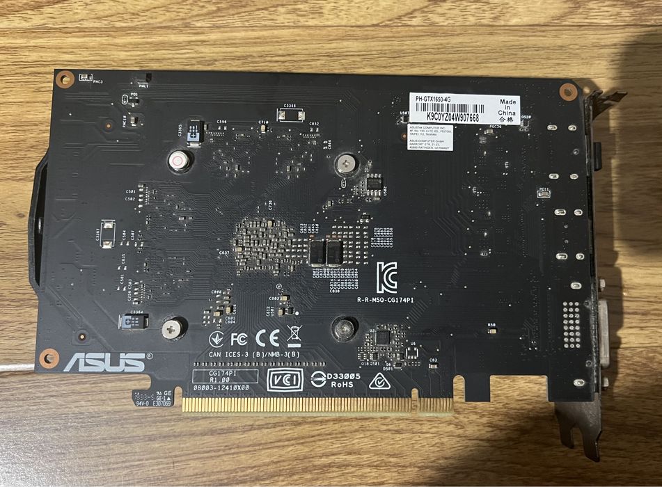 Placă video Asus Phoenix Nvidia GTX 1650 4GB GDDR5
