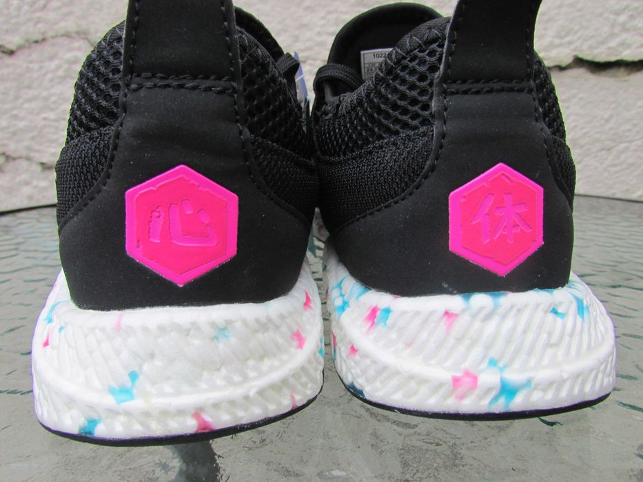 Дамски маратонки за бягане ASICS Hyper Gel-Sai