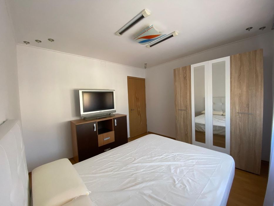 Spre inchiriere: Apartament 2 dormitoare, decomandat, str. Marasesti z