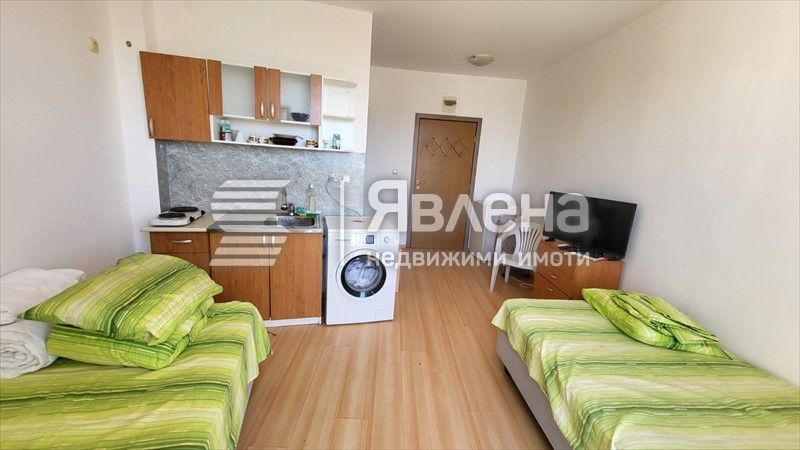 Продава се Едностаен апартамент в к.к. Слънчев бряг - 32 кв.м за 1000 €/кв.м - Снимка #3