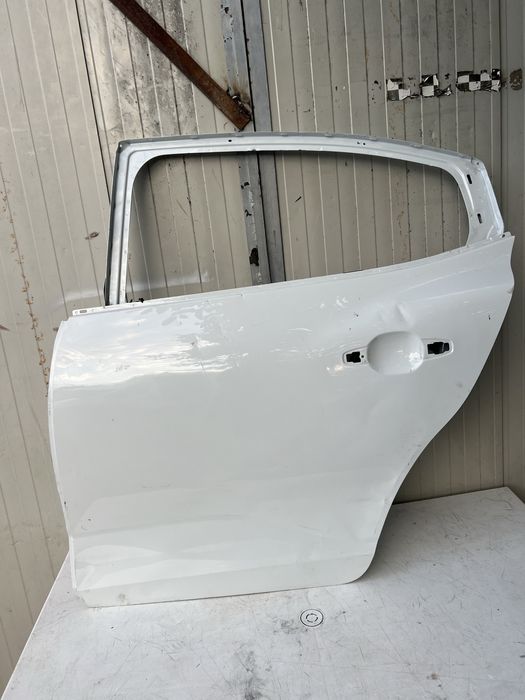 Usa stanga spate dacia logan 3