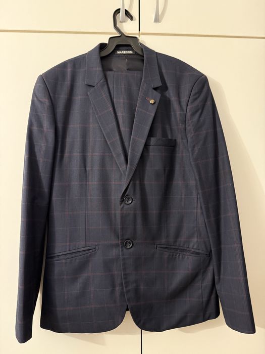 Costum elegant bleu marin Marecom marimea 46