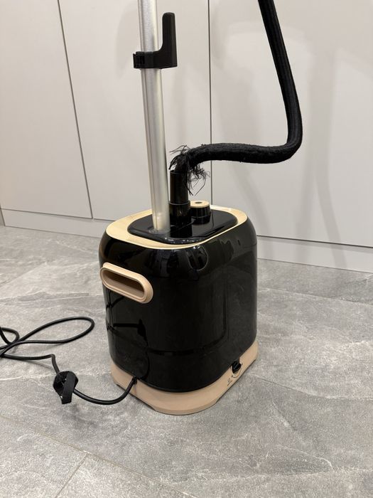 Отпариватель вертикальный Tefal