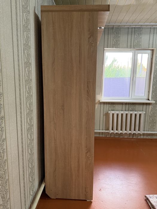 Продаётся стильный и вместительный шкаф!