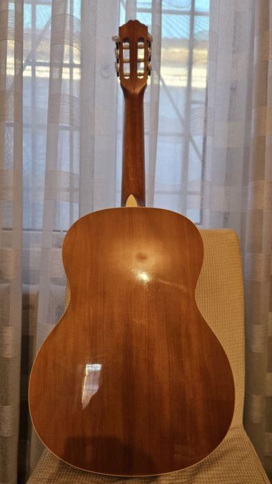 Гитара новая в упаковке