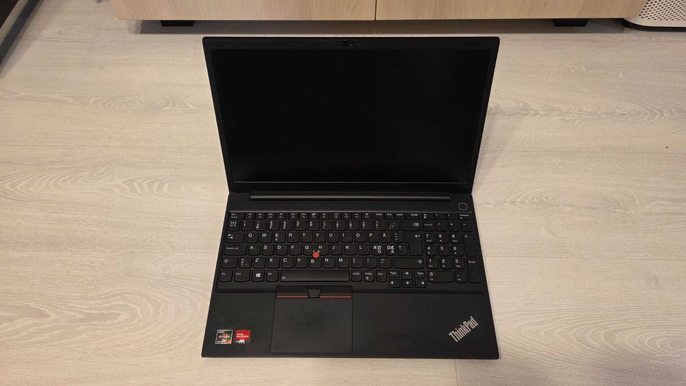 Laptop Lenovo Thinkpad E15 Gen 3 Ryzen 7 16GB DDR4 512GB NVME SSD Windows 11