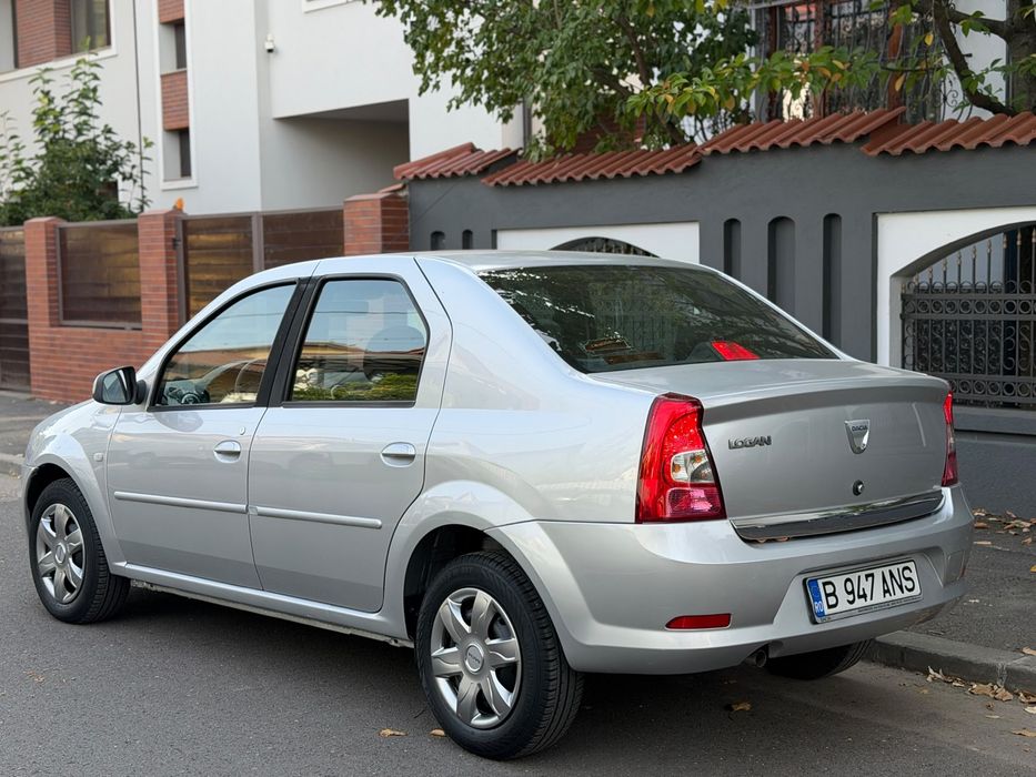 DACIA Logan 2011 — imagine 2