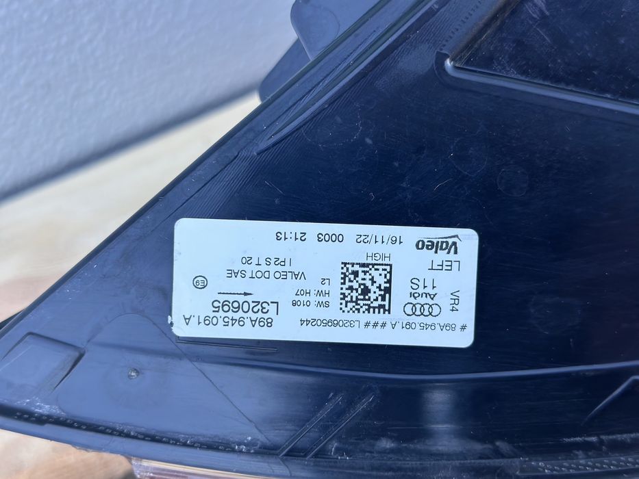 Ляв стоп AUDI Q4 E-TRON 89A945091A