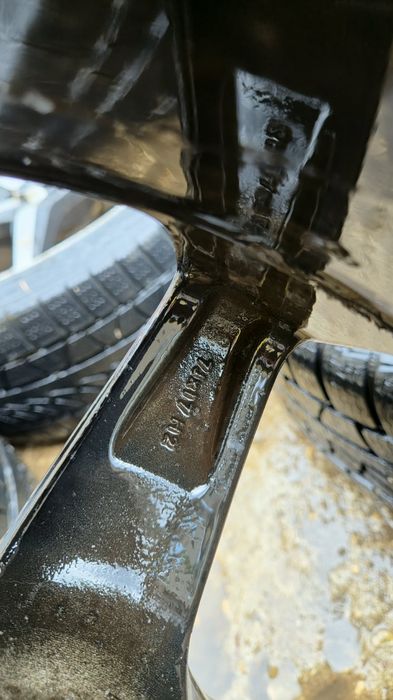 Джанти 4х100 OZ RACING CANOVA Gloss black/ polished