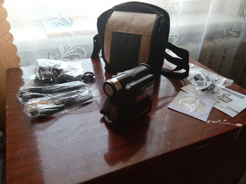 Ручная камера Sony в комплекте