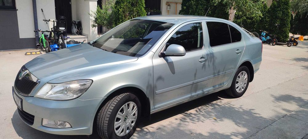SKODA Octavia 2011 — imagine 2