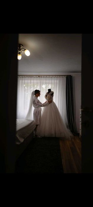 Rochie de mireasă de vânzare