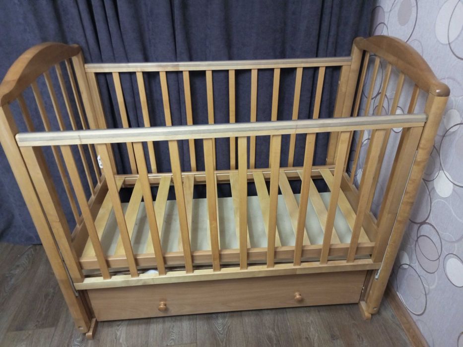 Продается детская кроватка