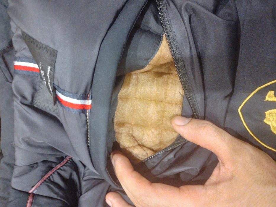 Продам мужской пуховик