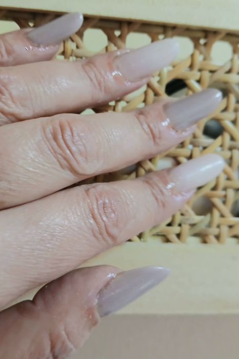 Manichiură  cu Fibra de sticla