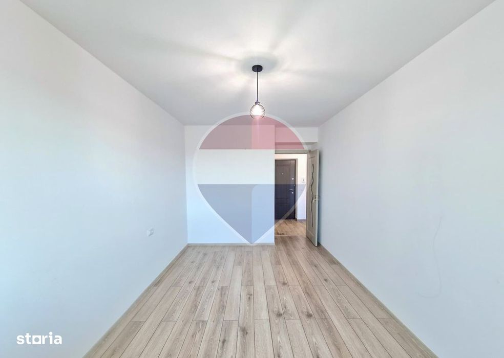 Apartament 2 camere și parcare Fiald (zona Nord)