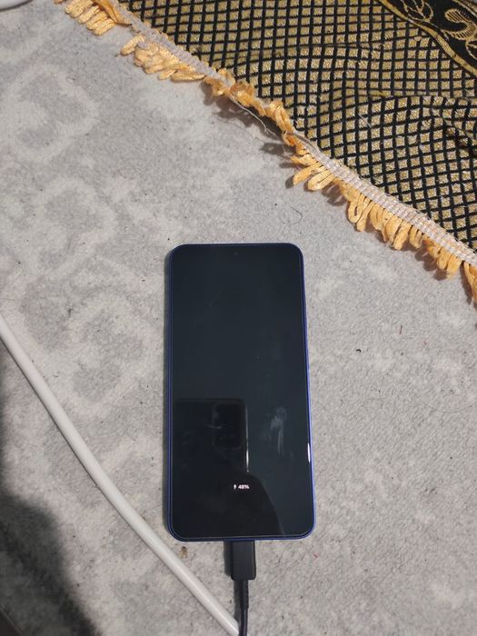 Samsung s25 кробкасымен