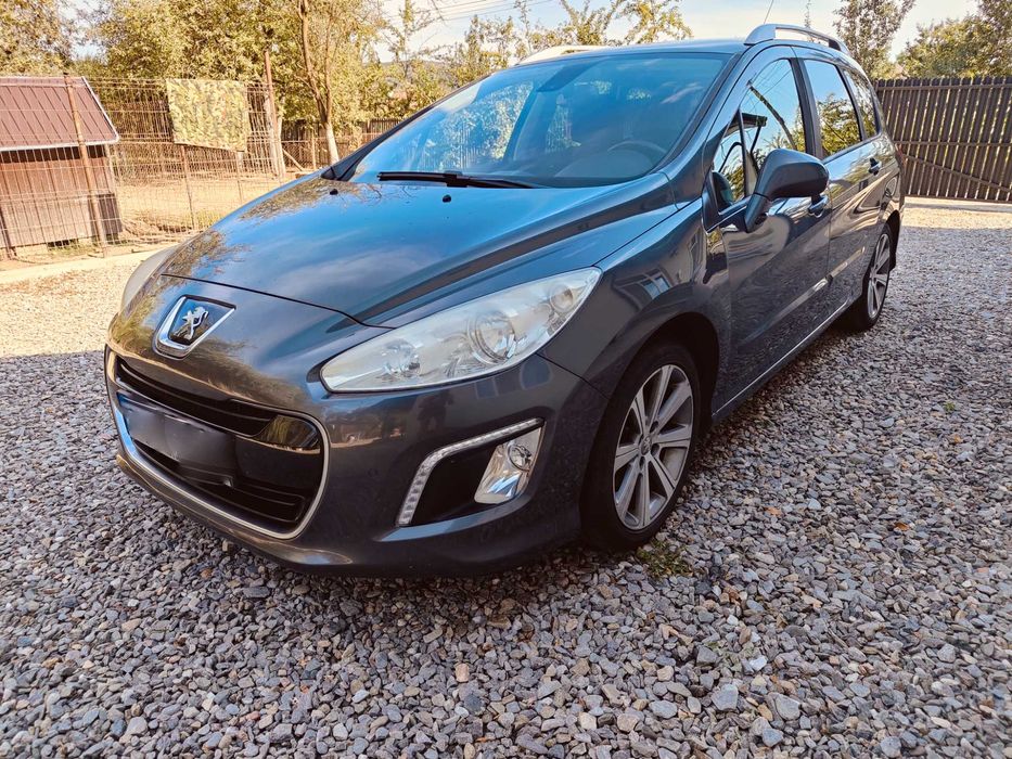 Peugeot 308SW, an 2011, bine intretinuta, 1,6 HDI (diesel), 112 cp