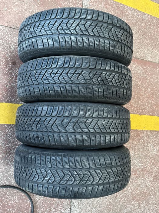 Anvelope iarna Pirelli SCORPION WINTER 215/65 R17