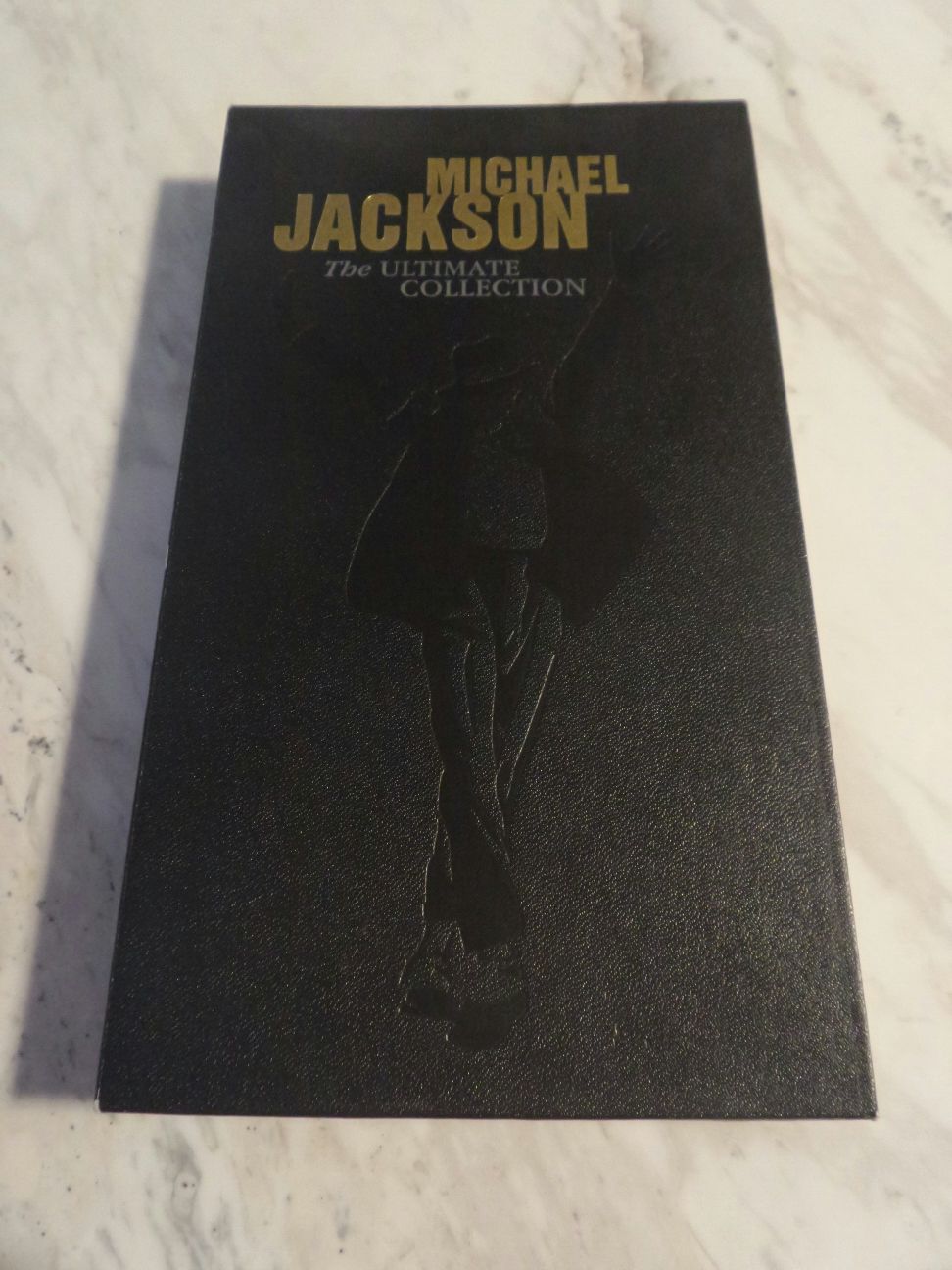 wooden A faithful Resignation Michael Jackson The Ultimate Collection 4 Cd si Dvd, carte si mapa  Bucuresti Sectorul 1 • OLX.ro