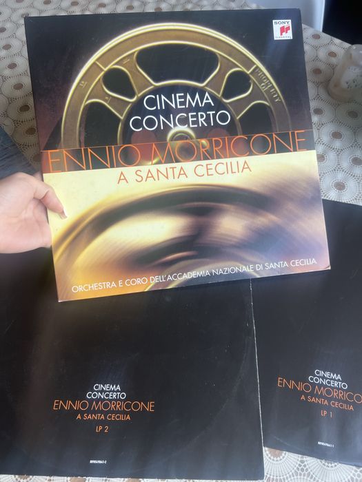 Виниловый проигрыватель Верный модель Saturn