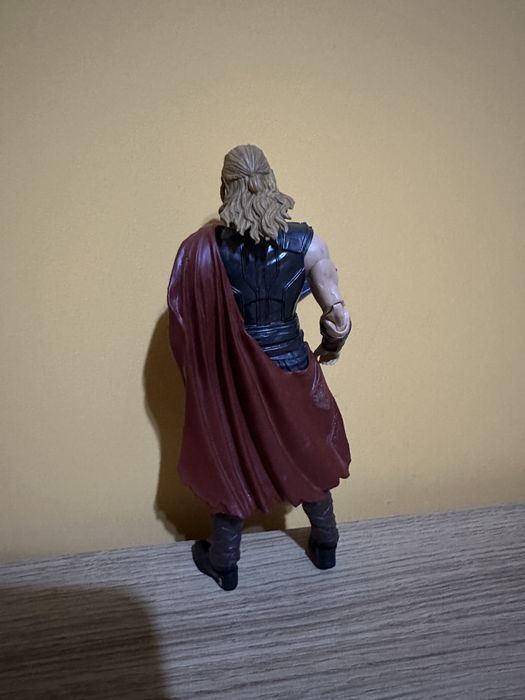 TOR колекционерска екшън фигурка Marvel