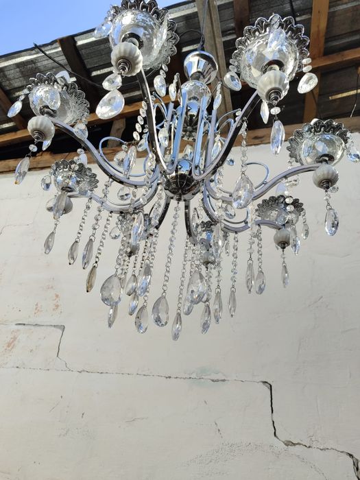 Люстра, унитаз, раквина бу