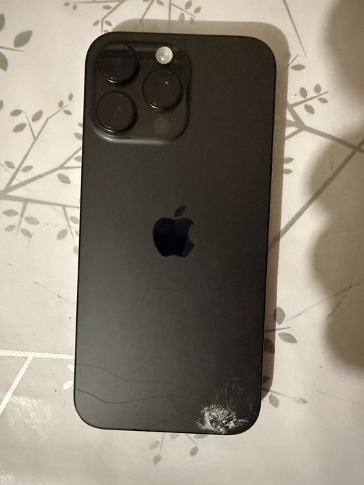 Iphone 16 pro maks