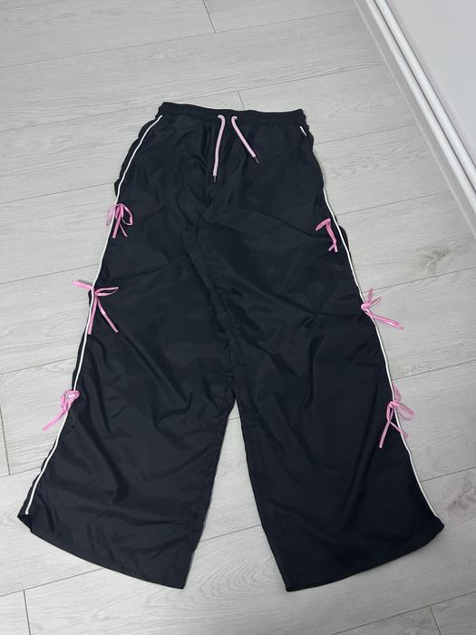 Pantaloni evazați fâș