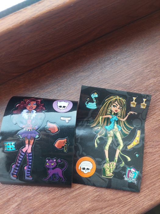 Monster high наклейки
