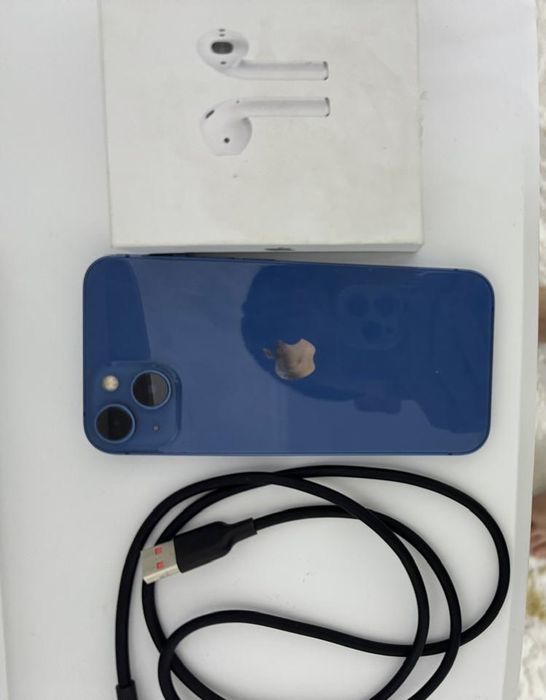 Продам iPhone 13 128gb